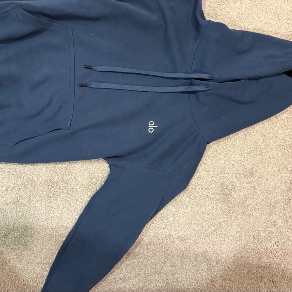 Alo Blue Hoodie and Sweats